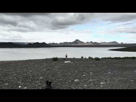 Nakinn á heljarbrún hugans