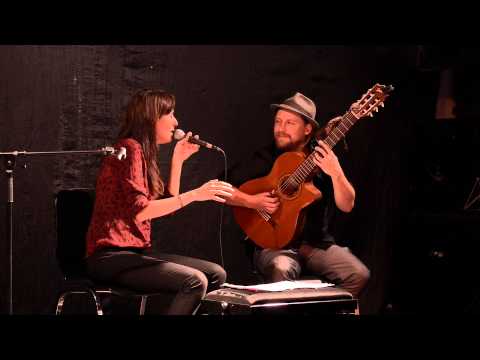 Bremer Integrationswoche 2014 : Privatkonzert mit Nihan Devecioglu Teil 1