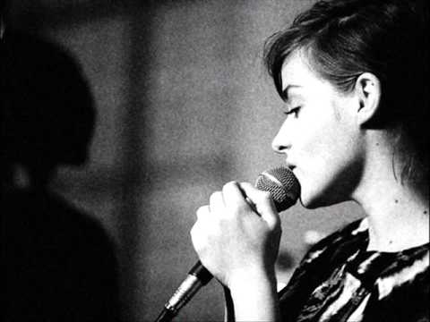 Roy&Ádám Trió feat. Odett: Küldözési mánia (MR2)