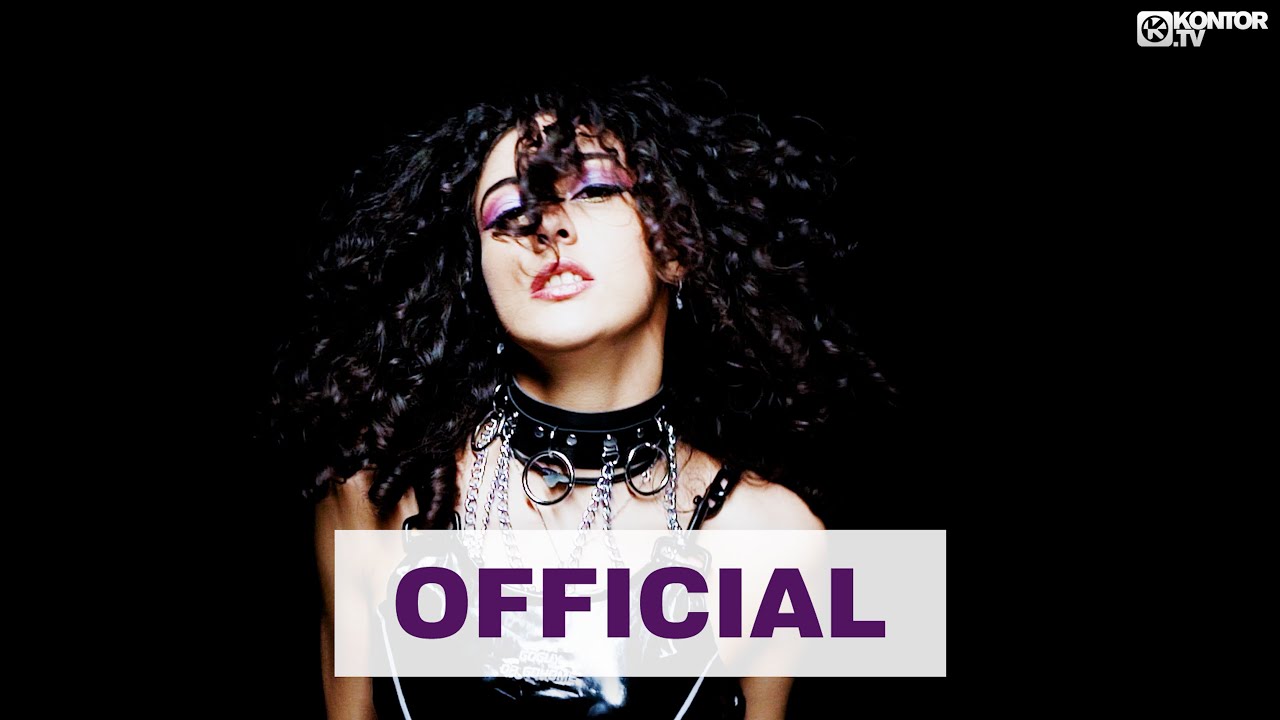 Da Hool x Ch4yn — F**k Up The Party