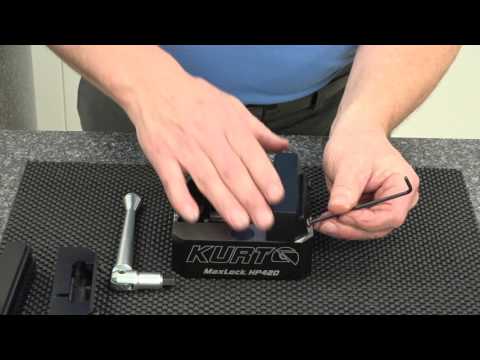 Kurt HP420 Overview and Jaw Removal