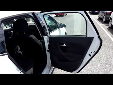 151C4914 - 2015 Volkswagen Polo TRENDLINE 1.0 60BHP 5DR 5.9 FINANCE 11,995