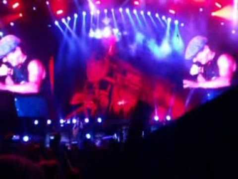 AC/DC -- Hells Bells -- Live In Warsaw, 27.05.2010, Good Quality/Front Row!