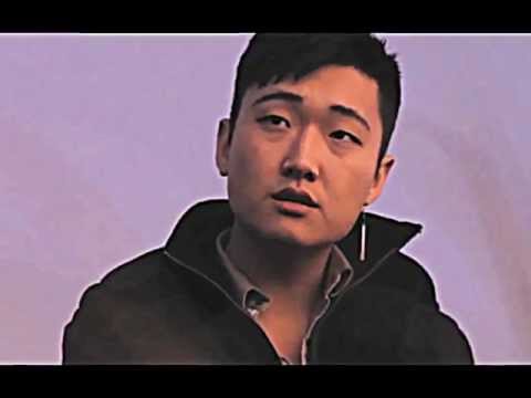 download lagu mp3 mp4 Jhameel Sweet Dreams, download lagu Jhameel Sweet Dreams gratis, unduh video klip Jhameel Sweet Dreams