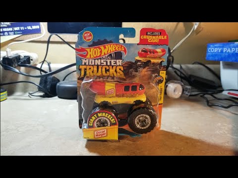 Hot Wheels Monster Trucks 2020 Oscar Mayer...