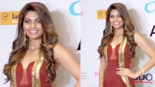Bigg Boss Fame Lopamudra Raut Looks Red Hot At Red Carpet