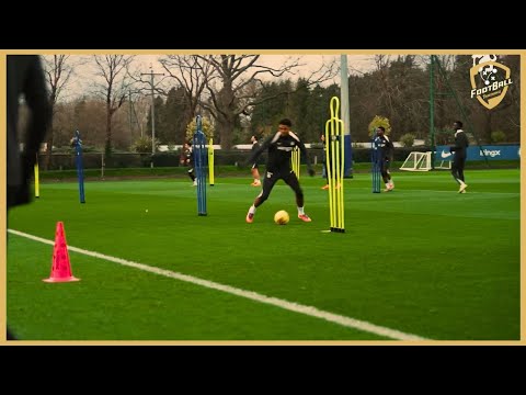 Chelsea London - Intense Passing Combinations