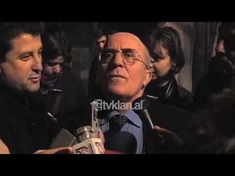 Seanca speciale ne Gjykaten e Tiranes, Perikli Teta deshmon per çeshtjen Hajdari - (31 Janar 2001)