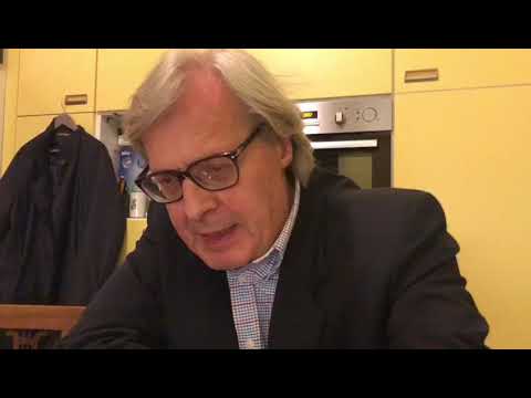 Sgarbi: “Fico è l’uomo giusto per i 5 Stelle. Di Maio ormai è troppo democristiano”.