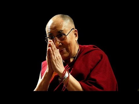 ميلانو تمنح الدالاي لاما المواطنة الفخرية وتثير حفيظة الصين