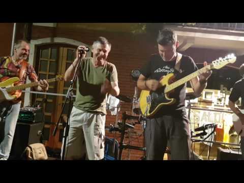 Gość zaszokował wokalem wszystkich...