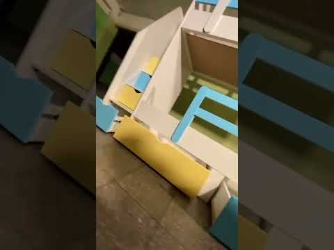 Двухъярусная кровать в авторском исполнении