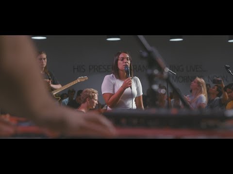 download lagu mp3 mp4 Www Scroll, download lagu Www Scroll gratis, unduh video klip Www Scroll