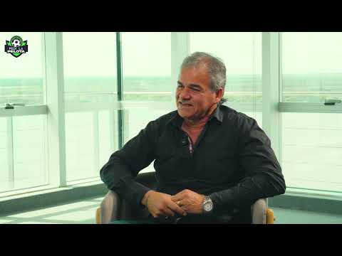 ARIEL CUFFARO RUSSO: "Preferi apostar a las inferiores de Central" / PEDI LA PELOTA