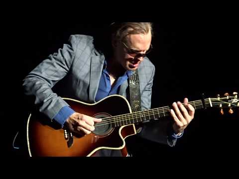 Joe Bonamassa LIVE 5.05.2019 - Zurich (6-7) encore acoutic / Woke up dreaming -
