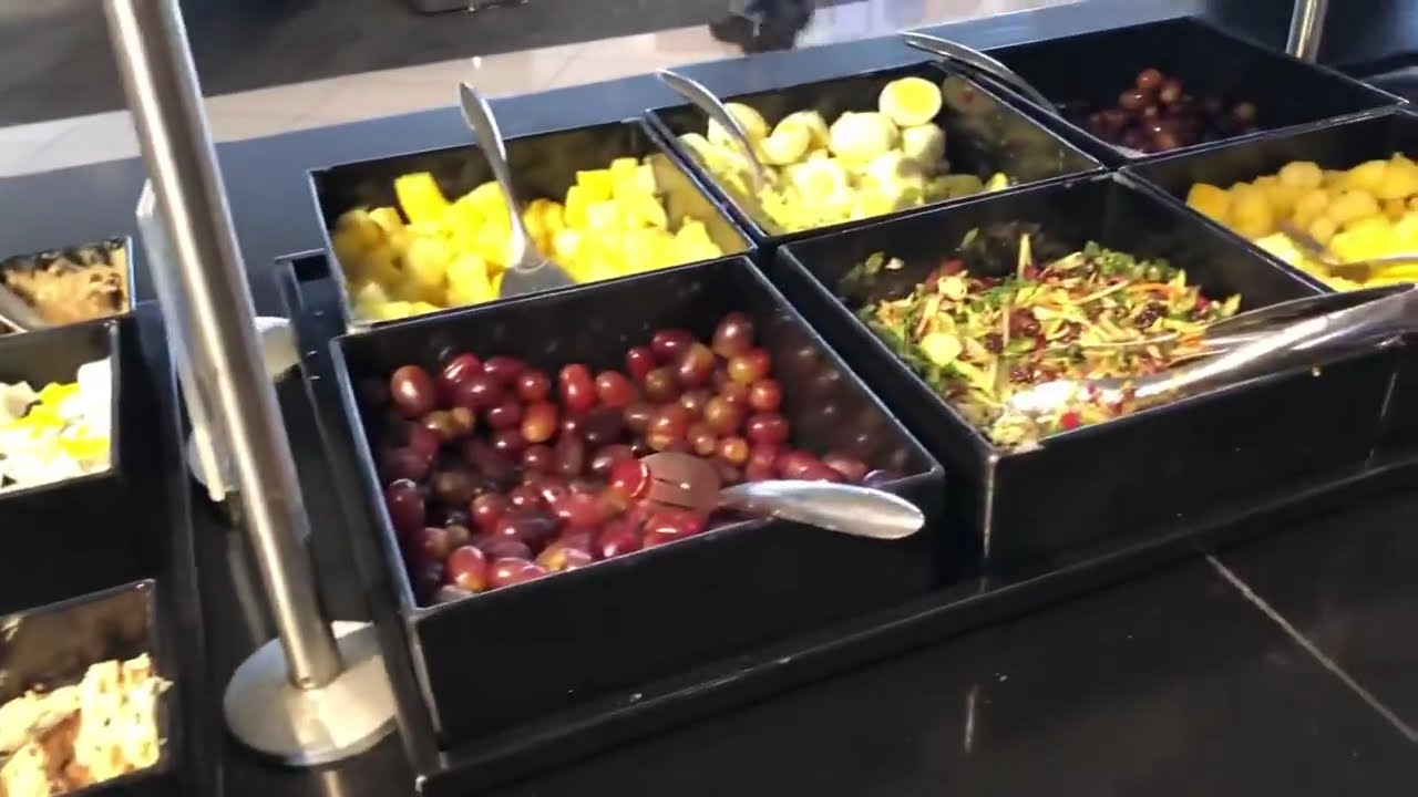 Delta Air Lines Delta Sky Club (Gate B18)