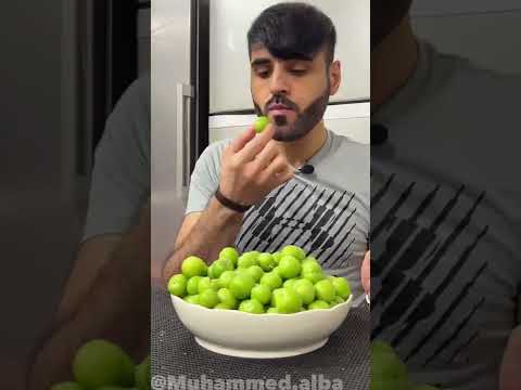 , title : 'شنو تسمونها يمكم؟ 🤔 ومنو مثلي يعشقها؟ 🤤 | Greengages but #ASMR 🔥'