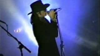 The Sisters of Mercy - Emma Live + Lyric