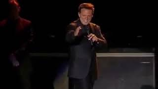 Cuestion de piel, Luis Miguel