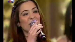 PINAR KÜRKÇÜ - GEL GÖNLÜMÜ YERDEN YERE VURMA GÜZEL NE OLURSUN