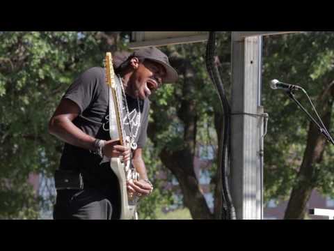 Eric Gales - "Boogie Man" (Live at the 2017 Dallas International Guitar Show)
