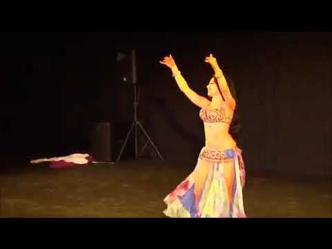 ‪Farah Nasri bellydancer‬‏