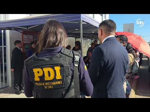 9 personas detenidas en operativo hoy en la Municipalidad de Alto Hospicio.
