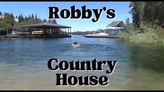 Gabby and the country