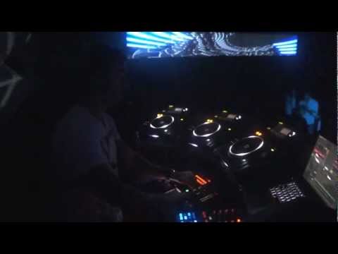 Sebastian Reza @ LOV Club Bogota Vie-16-11-12 P2