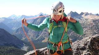 How to Coil and Carry a Rope to Avoid Triggering Rock Fall While Alpine Climbing