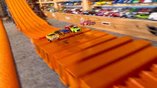 Download lagu HOT WHEELS 'LONG JUMP' 6 LANE RACE mp3