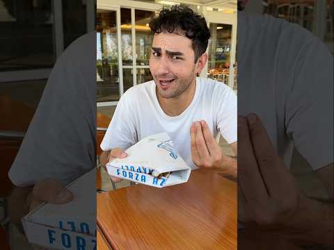 Italians try PIZZA BOX HACK