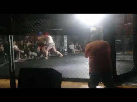 Pancu Maqueda 1er pelea kick boxing amateur parte 1