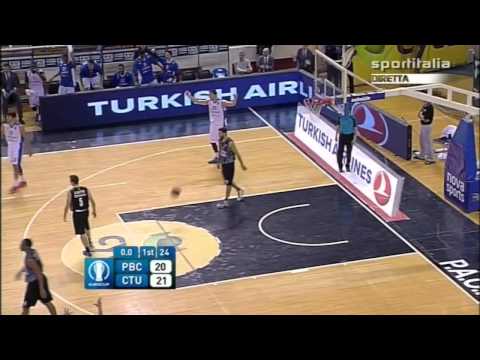 La tripla di Williams contro il PAOK