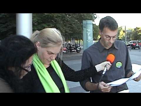 Gedenktag "Schwarzer Donnerstag" Stuttgart 21 Performance in Berlin 30.09.2011