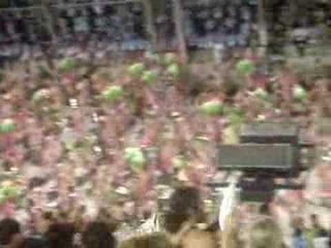 Bateria da Mangueira - Desfile das Campeãs 2006