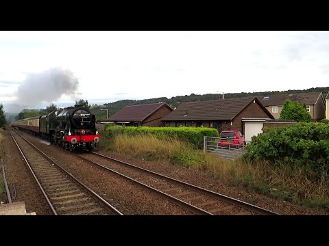 Ex-LMS Rebuilt Royal Scot No° 46100 'Royal Scot' delivers the Fellsman through Langho