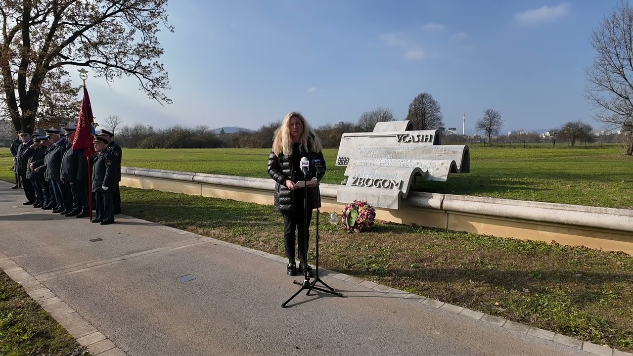 ob-svetovnem-dnevu-spomina-na-zrtve-prometnih-nesrec-poklon-pri-osrednjem-spomeniku-na-zalah