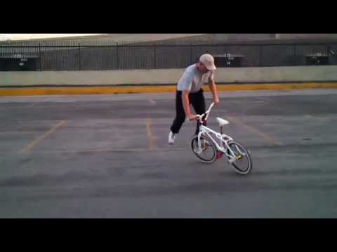 BMX DYNO PILARES - RUFUS REX OLDSCHOOL 85' SKYWAY