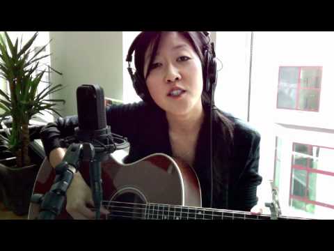 Charity single for Japan 月亮代表我的心 the moon represents my heart (cover by Cynthia Lin)