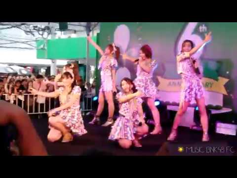 [Fancam] Music BNK48 - Oogoe Diamond 080719 HBDGrabTH @ Hard Rock Cafe Bangkok