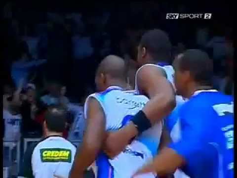 Barret Incredibile contro la Lottomatica Roma