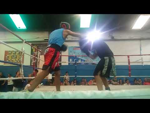 Brian Castaño vs. Luis Veron.-Boxeo/Exhibición- Domingo 6 de Mayo 2018."La Hiena Competición"(2)