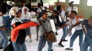 preview picture of video 'Harlem shake SMA tulus bhakti part2'