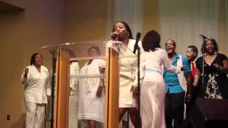 Genesis Choir -His Blood still works