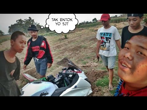 film-komedi-jawa-lucu-koncoku-koplakaku-terlalu-pintar