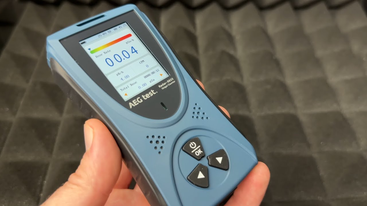 Geiger Counter AEGTEST Radar-5633 Portable Nuclear Radiation Detector with LCD Screen, Rechargeable