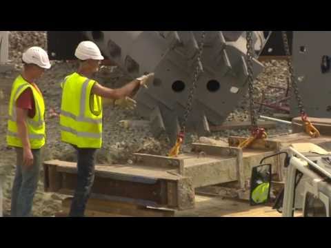 Bouwen spoorviaduct spoor 8 en 9 - september 2016