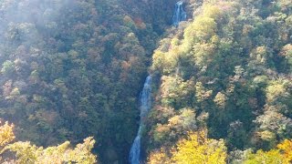preview picture of video 'The BEST 100 Waterfalls in Japan 「名瀑　三階の滝」 Sangai-no-Taki (181m)'