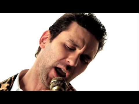 Nintendo DSi - Jamie Lidell Music Video - "Figured Me Out"